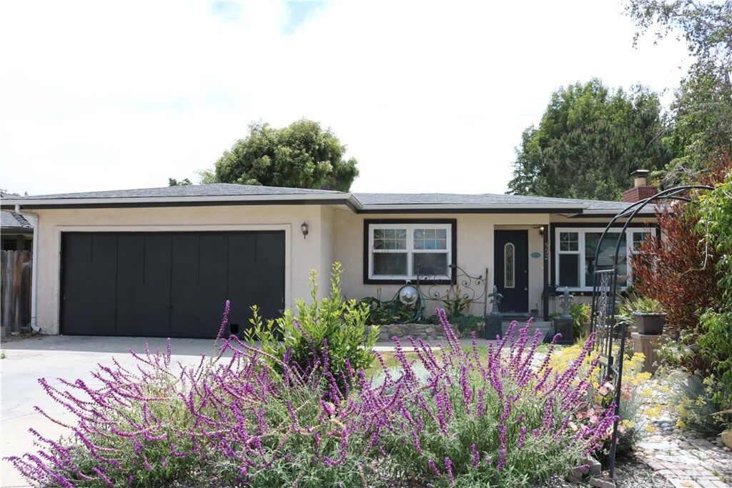 Property Photo:  532 Arroyo Avenue  CA 93420 
