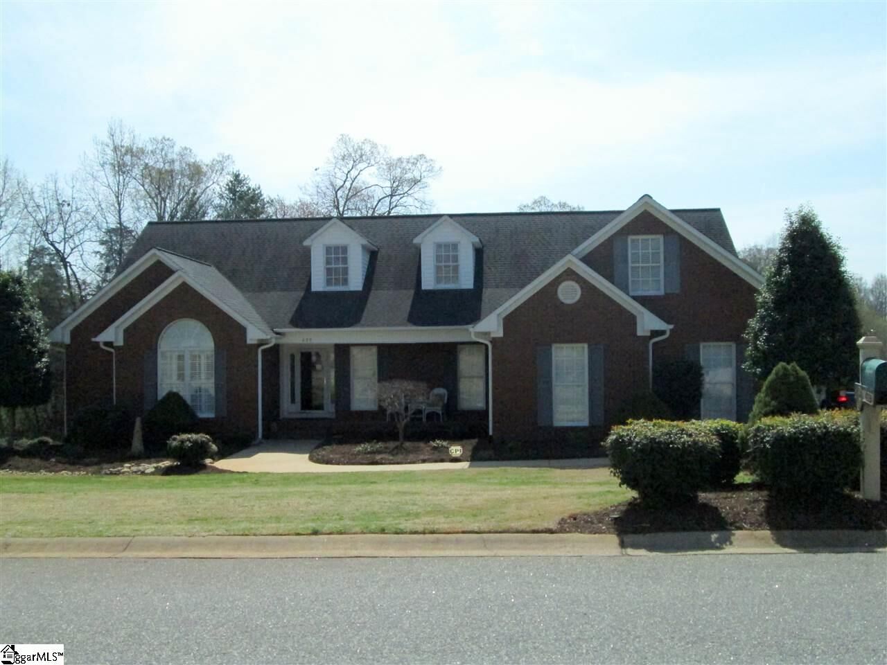 Property Photo: 439 Cobblestone Drive SC 29349