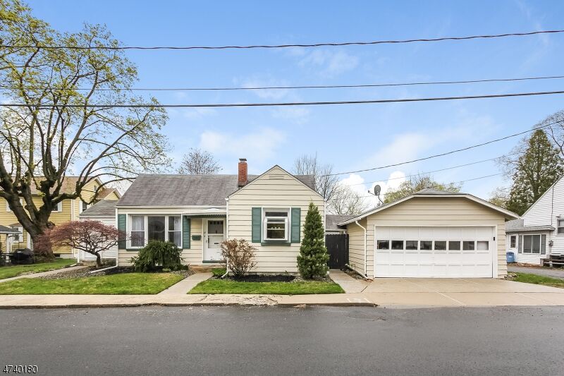 Property Photo: 21 N Wandling Ave NJ 07882