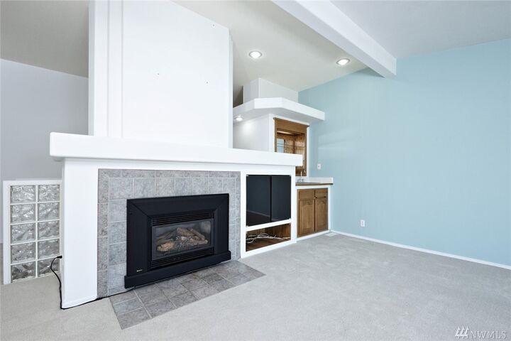 Property Photo:  481 N Standstill Dr S  WA 98548 