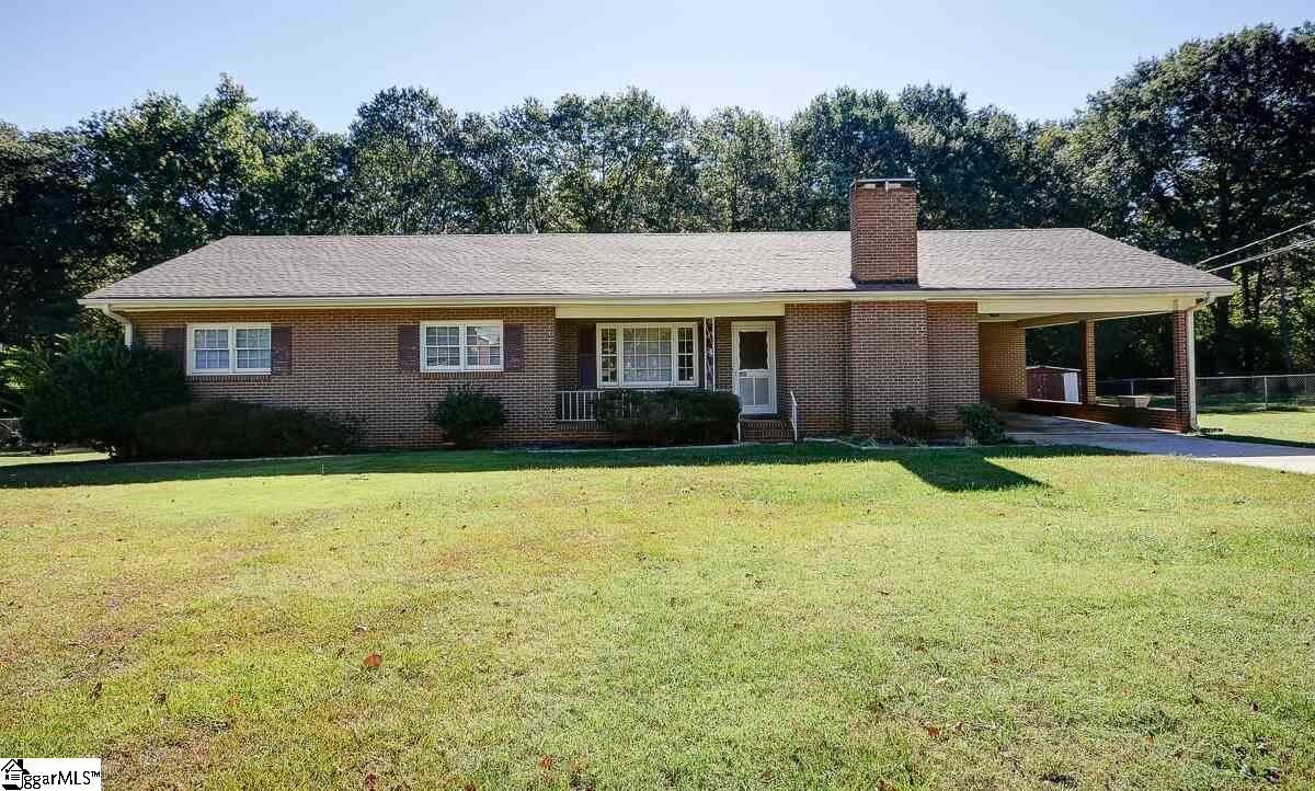 Property Photo:  106 Wilson Road  SC 29650 