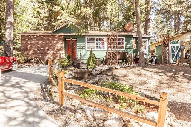 Property Photo: 31110 Summit Drive CA 92382
