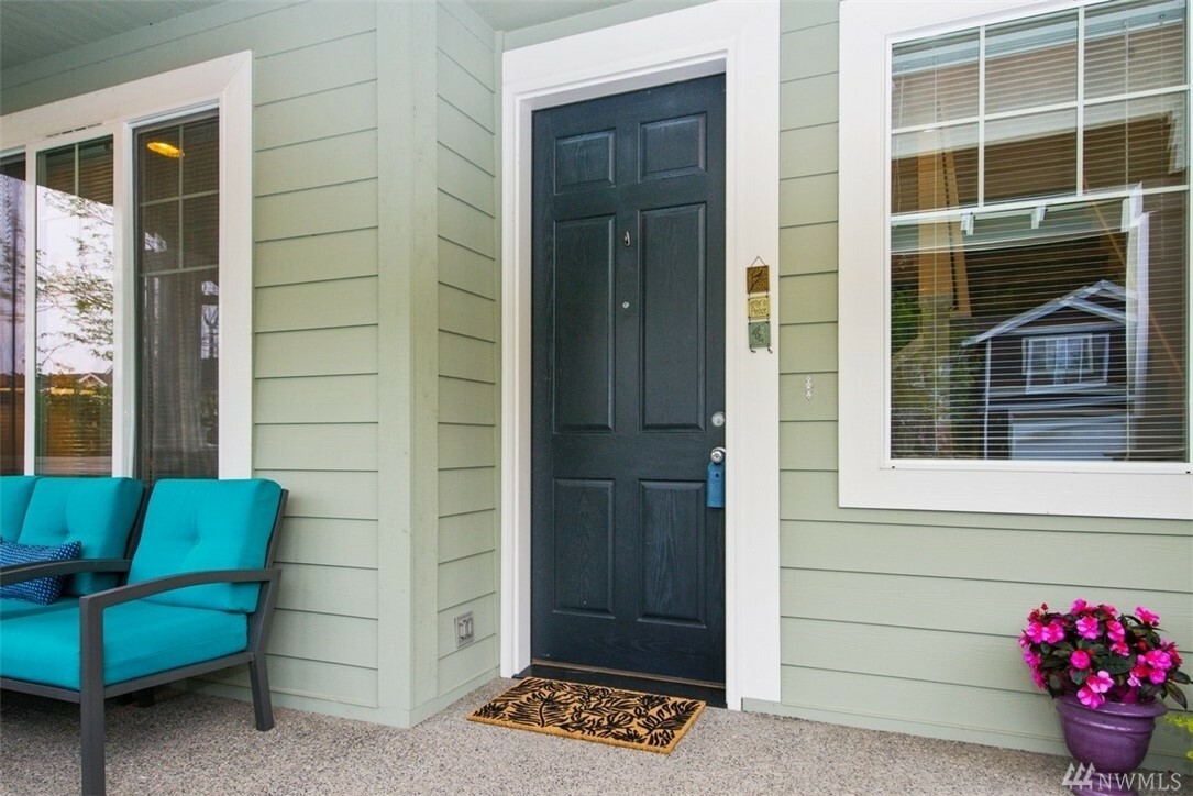 Property Photo: 18411 123rd St E WA 98391