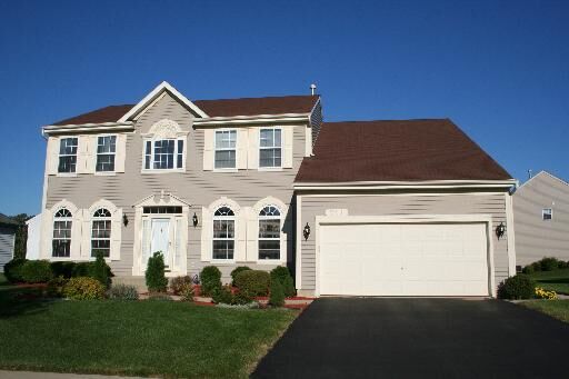 Property Photo: 549 Sparrow Court IL 60046