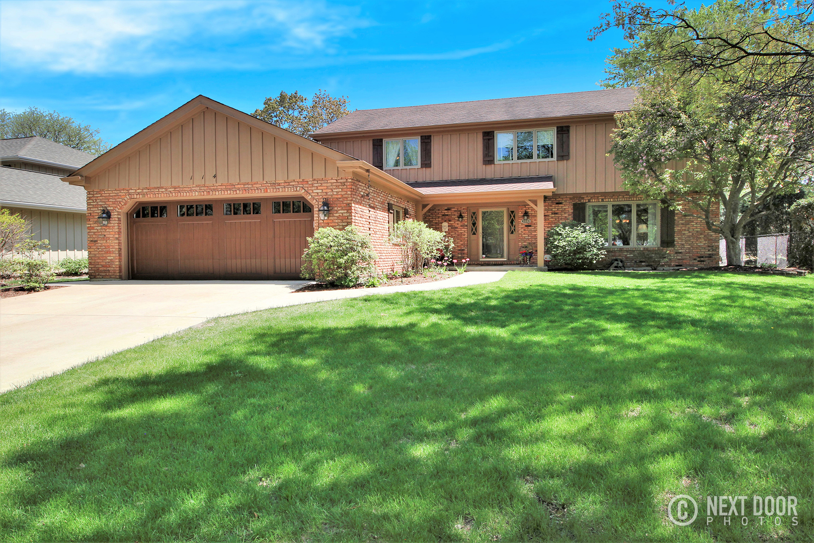 Property Photo: 114 Westmoreland Lane IL 60540