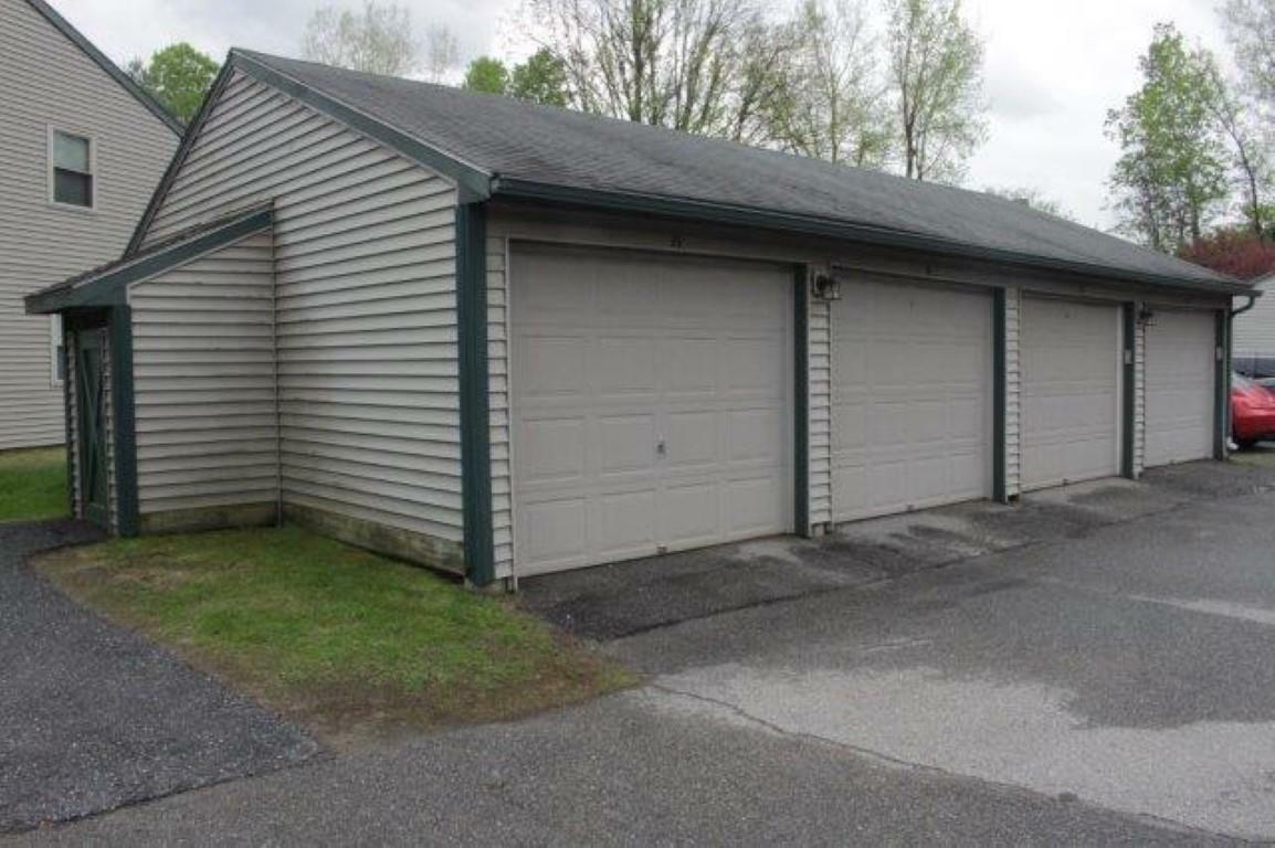 Property Photo: 15 Hideaway Lane 15 VT 05495