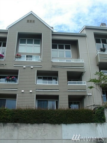 Property Photo:  1 Broadway 306  WA 98402 