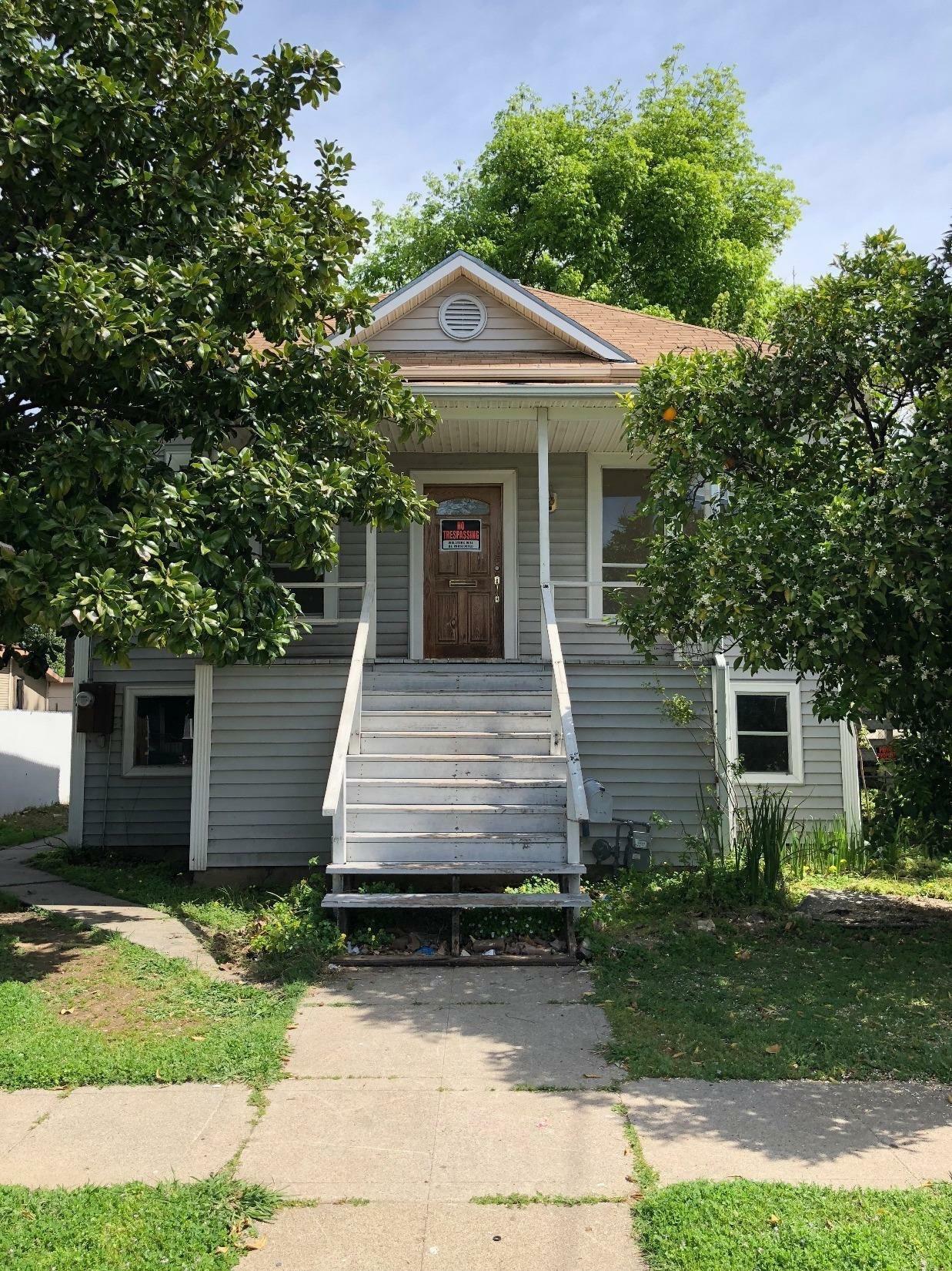 Property Photo:  729 Shasta Street  CA 95991 