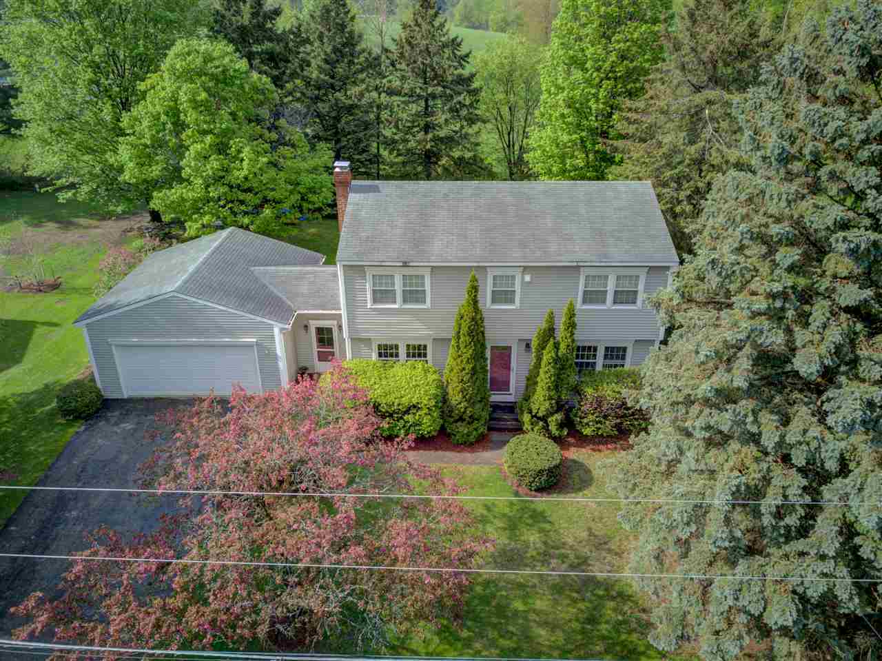 Property Photo:  309 Longmeadow Drive  VT 05482 