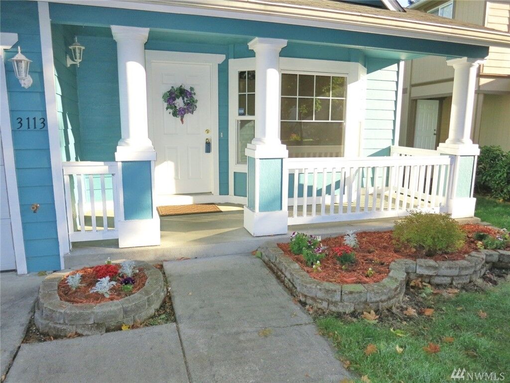 Property Photo:  3113 183rd Place NE  WA 98223 