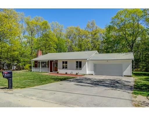 Property Photo: 6 Henry Drive NH 03051