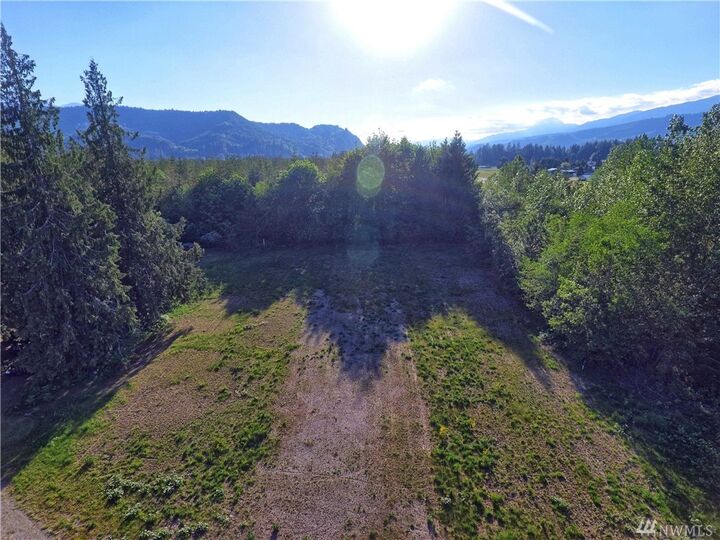 Property Photo: 8064 Ronald Ave WA 98237