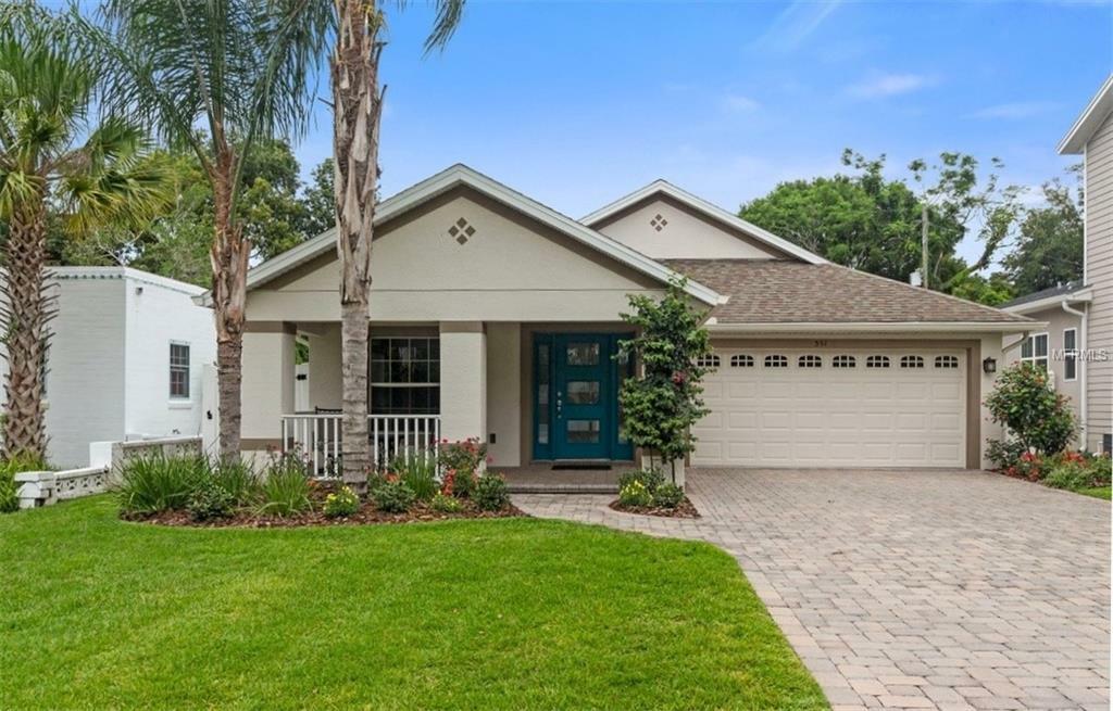 Property Photo: 351 Niblick Way FL 32804