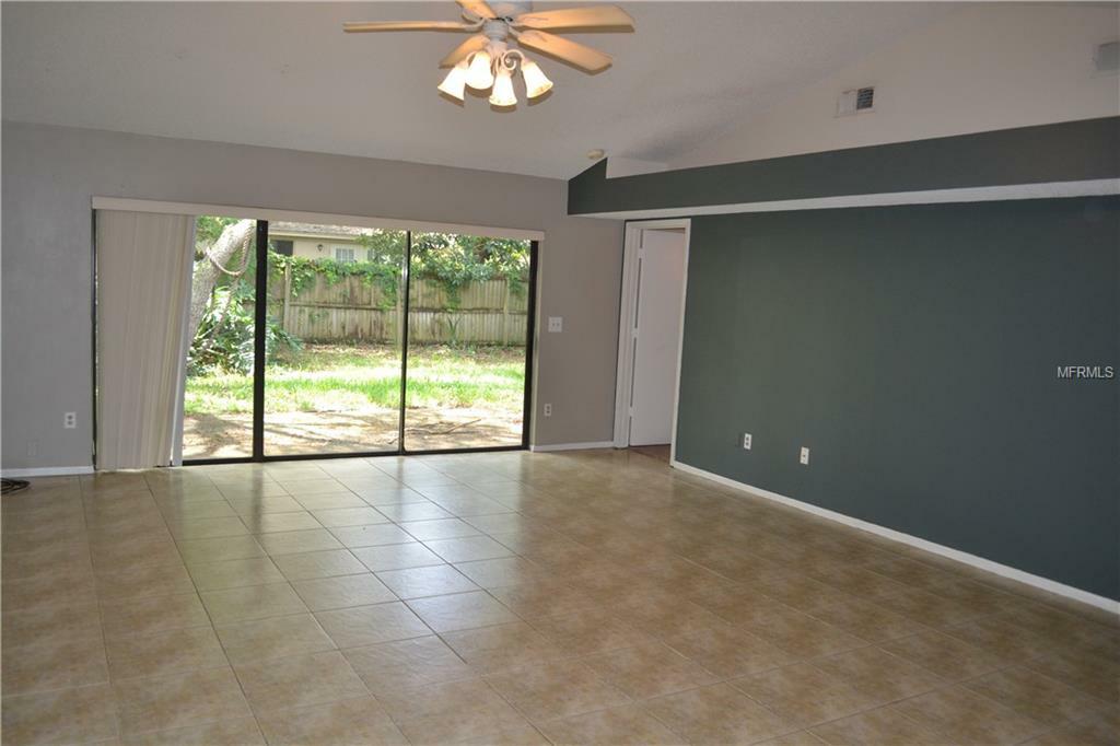 Property Photo:  325 Alba Lane  FL 32746 