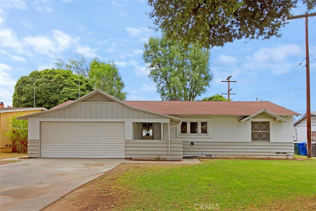 Property Photo: 3950 Melody Lane CA 92504