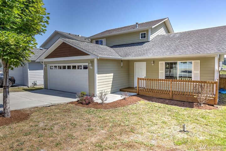 Property Photo: 1281 NE Big Berry Lp WA 98277