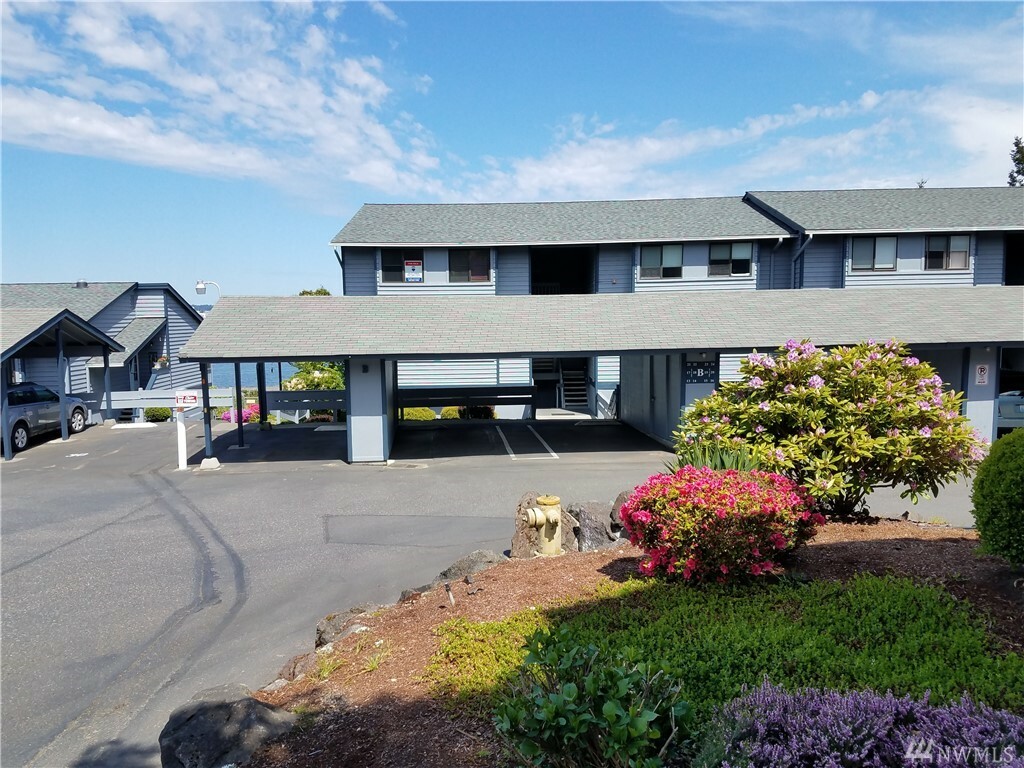 Property Photo: 103 Rockwell Ave B13 WA 98366