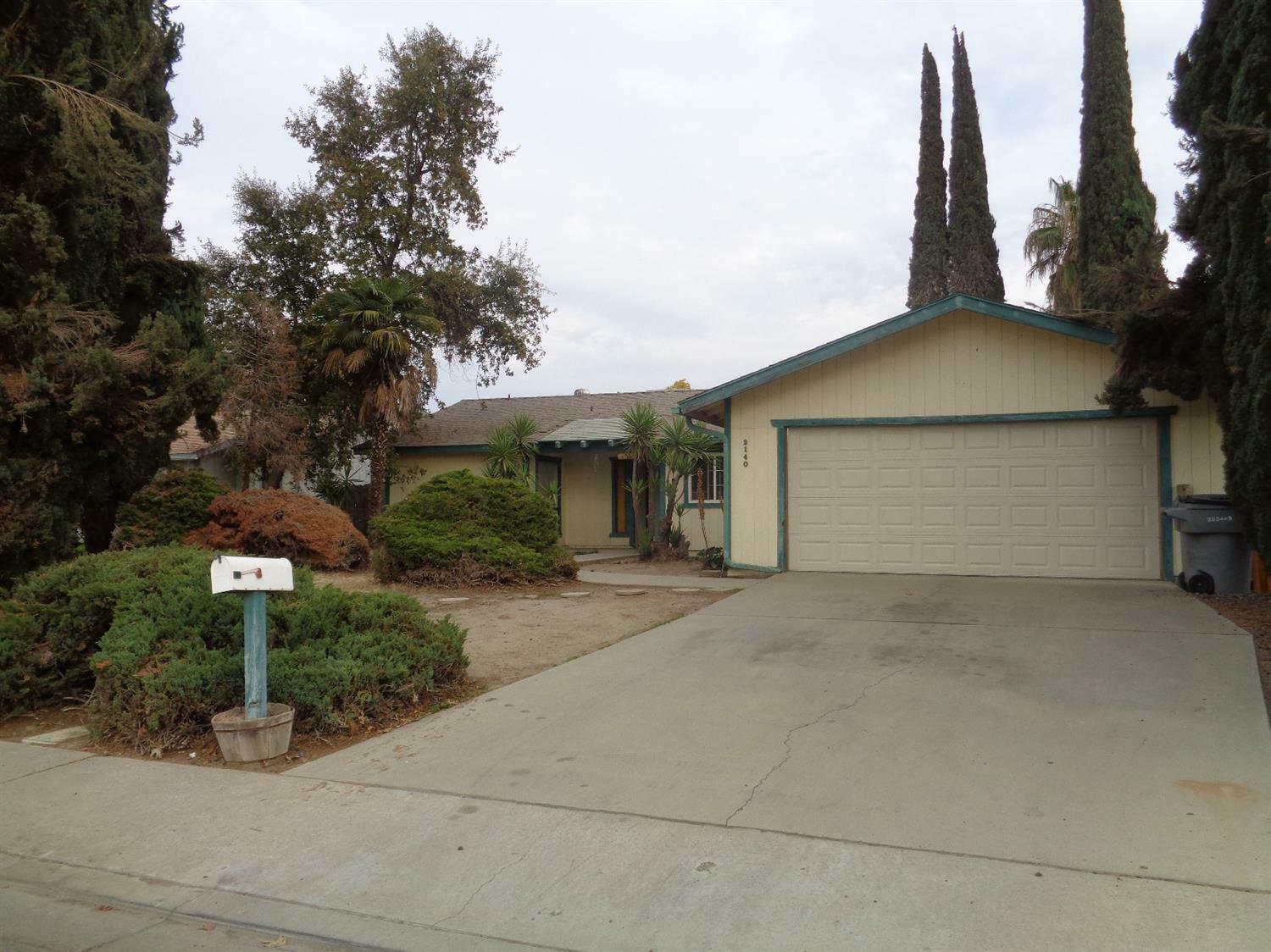 2140 S Maselli Street  Visalia CA 93277 photo