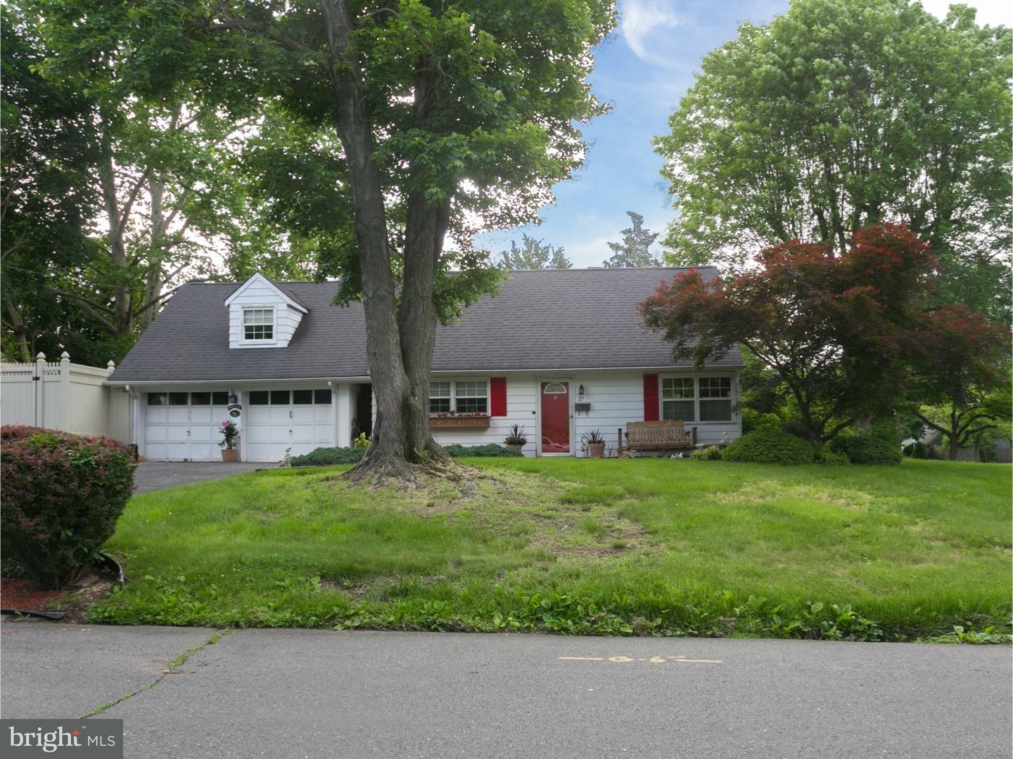 Property Photo:  27 Scarsdale Avenue  NJ 08618 