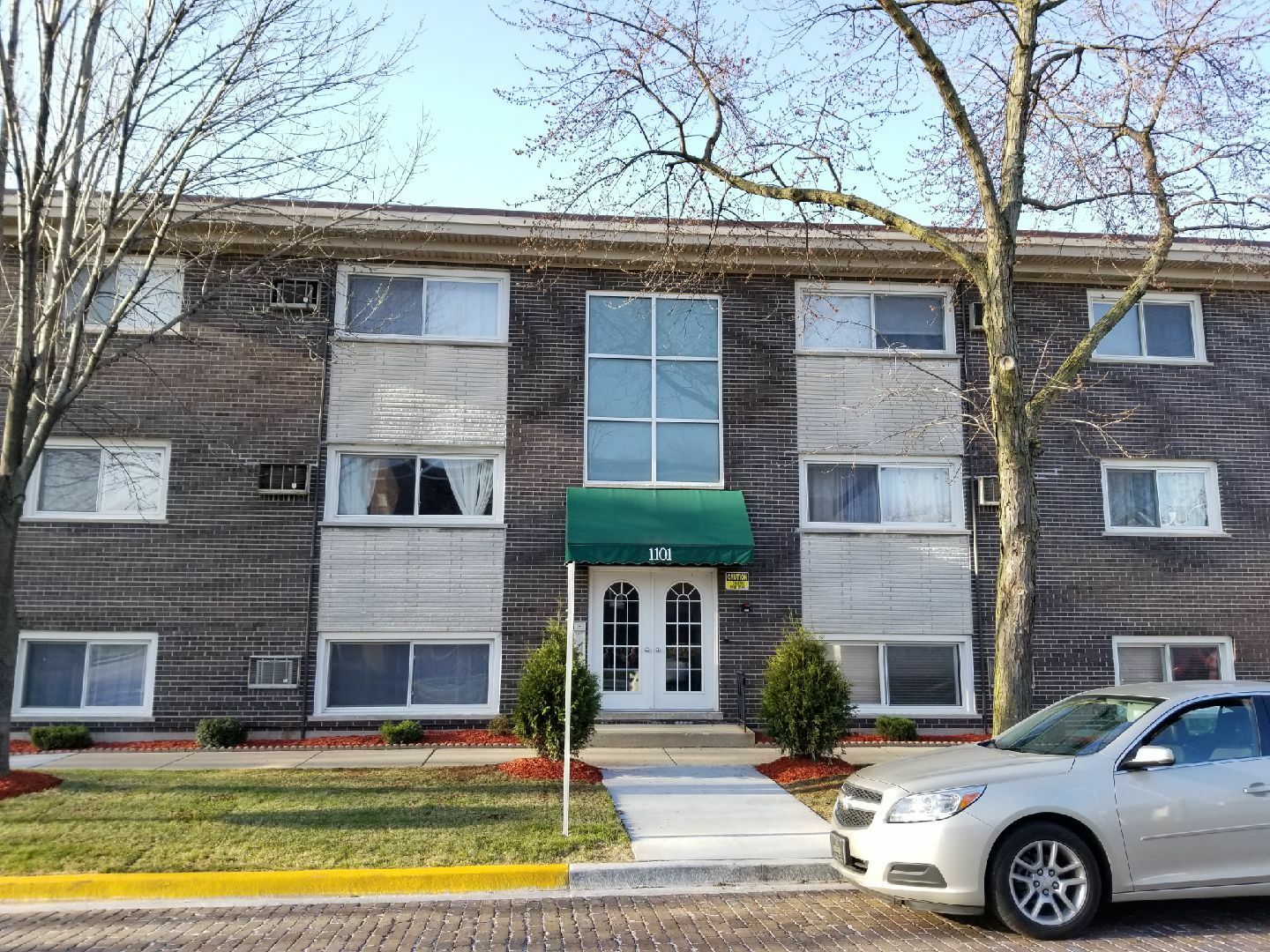 Property Photo: 1101 Harlem Avenue 102 IL 60130