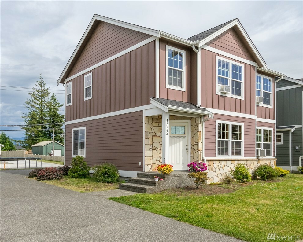 Property Photo: 1652 Lexi Lp WA 98264