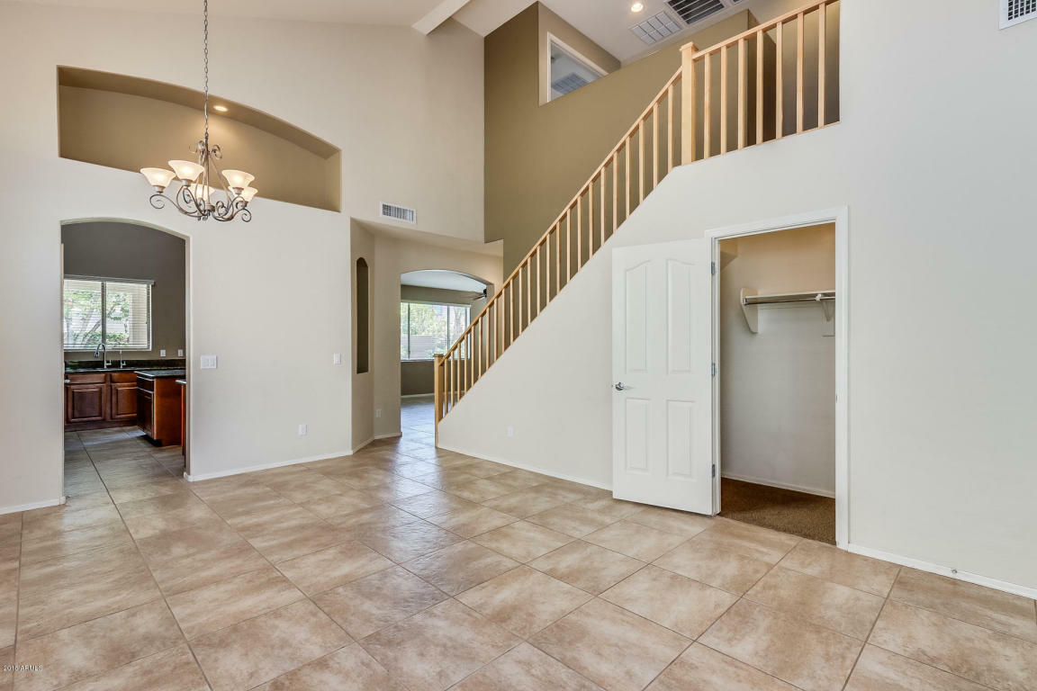 Property Photo: 3362 E Merlot Street AZ 85298