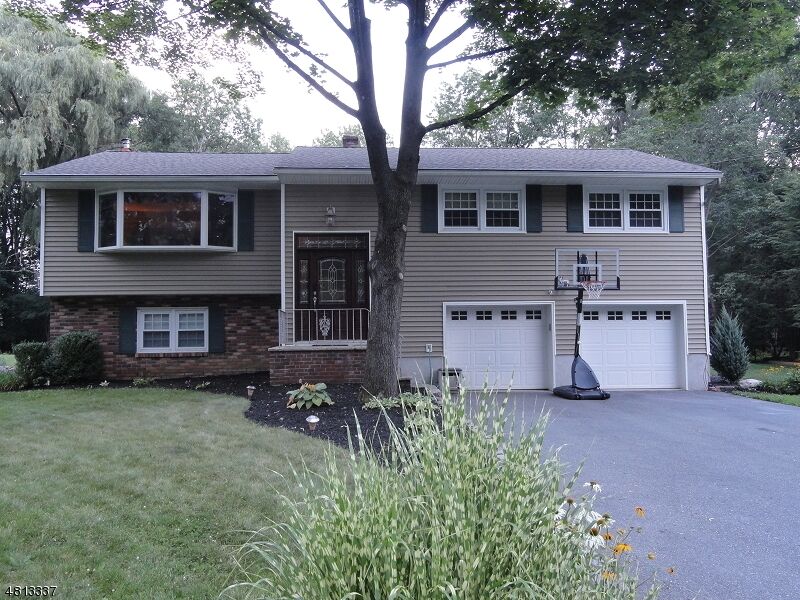 Property Photo:  27 Macopin Ter  NJ 07480 