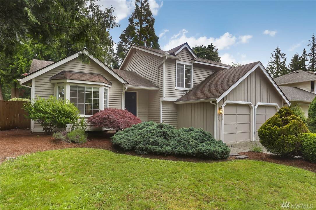 Property Photo: 1518 220th Place NE WA 98074