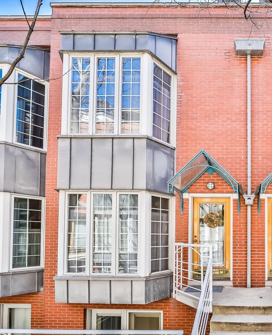 Property Photo:  851 Gunnison Street K  IL 60640 