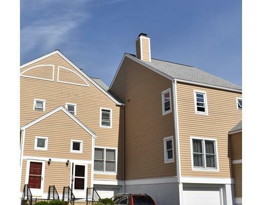 Property Photo: 12 Camelot Dr. 12 MA 01602