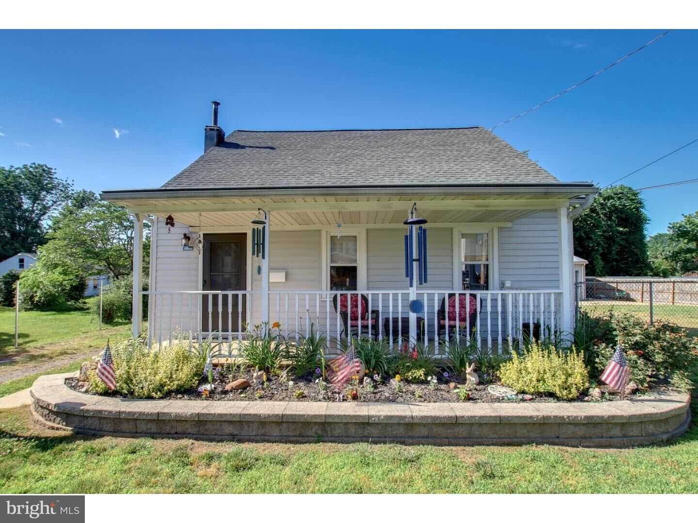Property Photo: 1919 Maple Avenue PA 19021