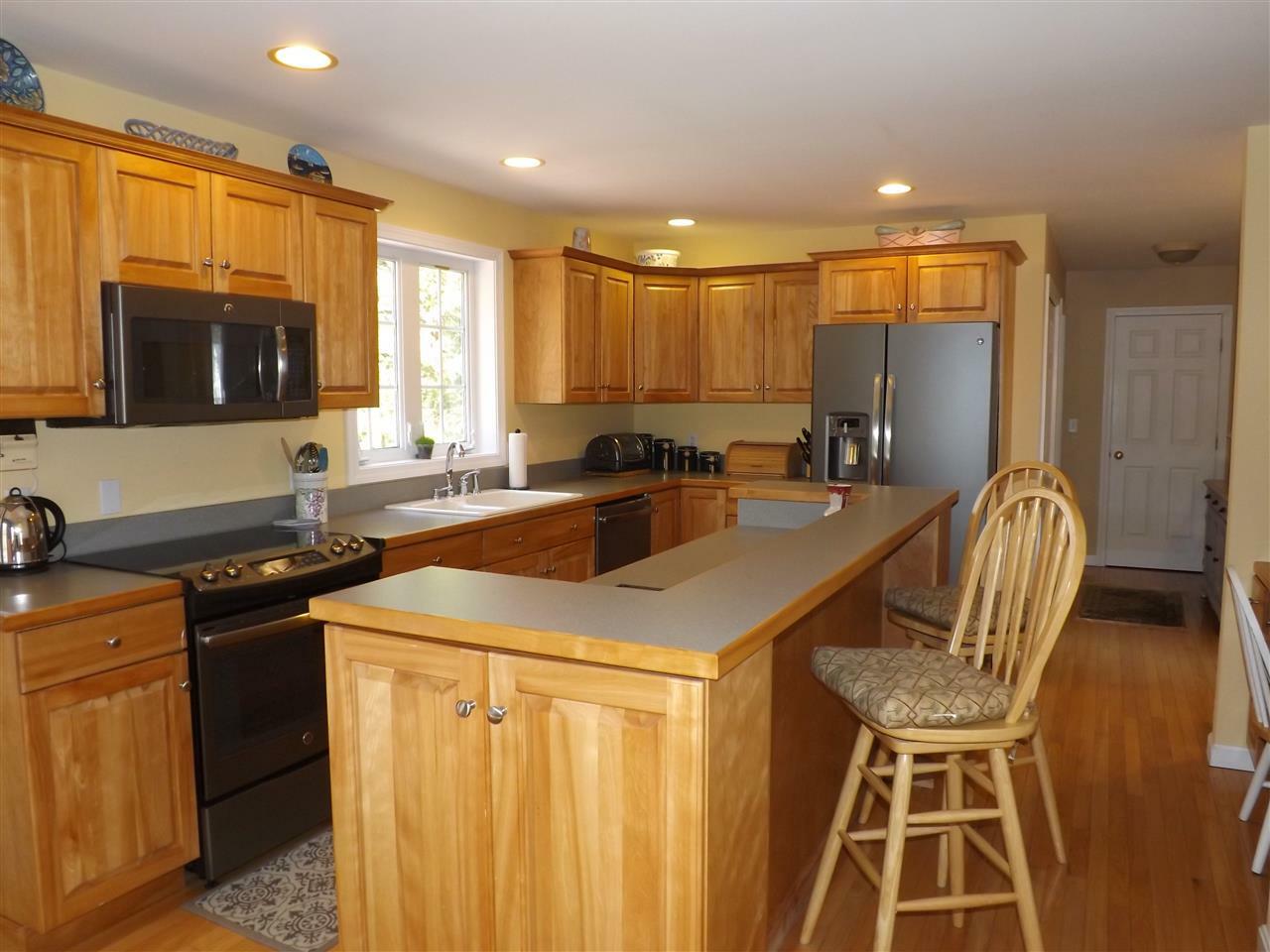 Property Photo: 18 Winslow Drive NH 03857