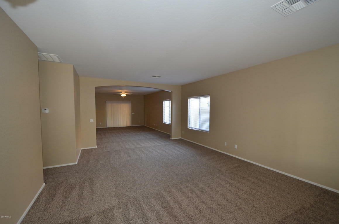 Property Photo:  1246 E Bluebird Drive  AZ 85296 