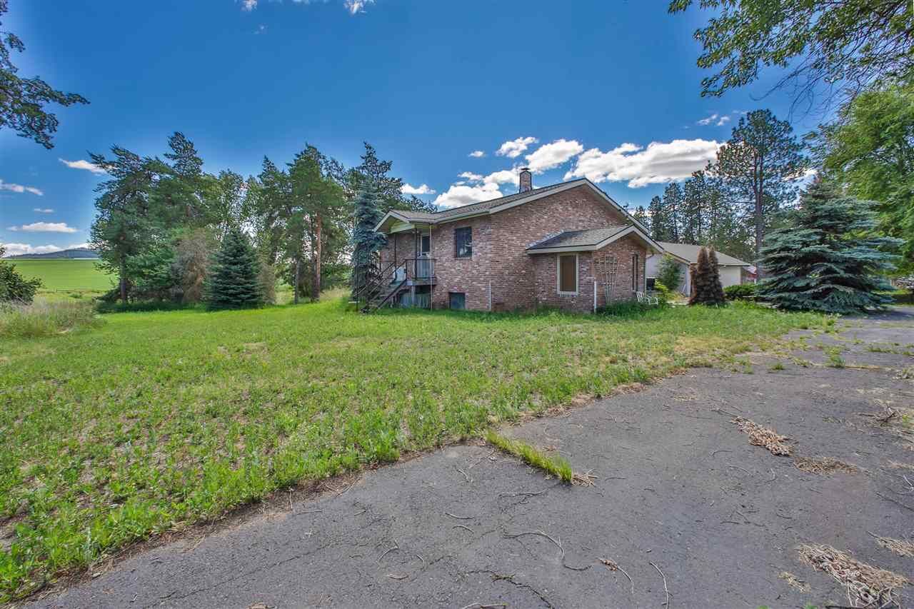 Property Photo:  12115 E Wedgewood Ct  WA 99217-9677 