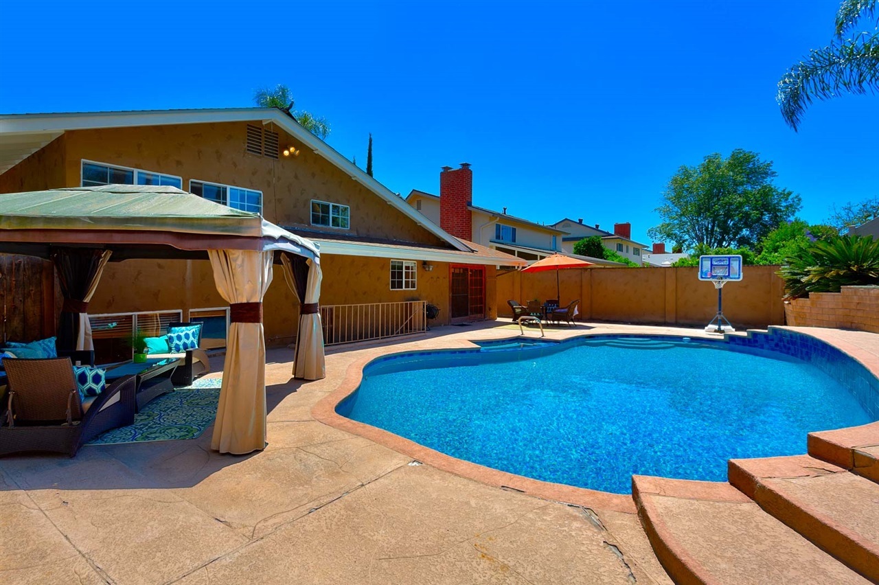 Property Photo: 7832 Cedar Lake Ave CA 92119