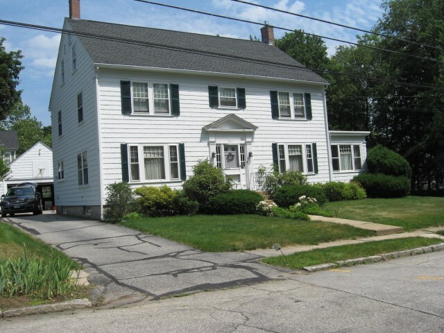 Property Photo: 911 Chestnut Street NH 03104