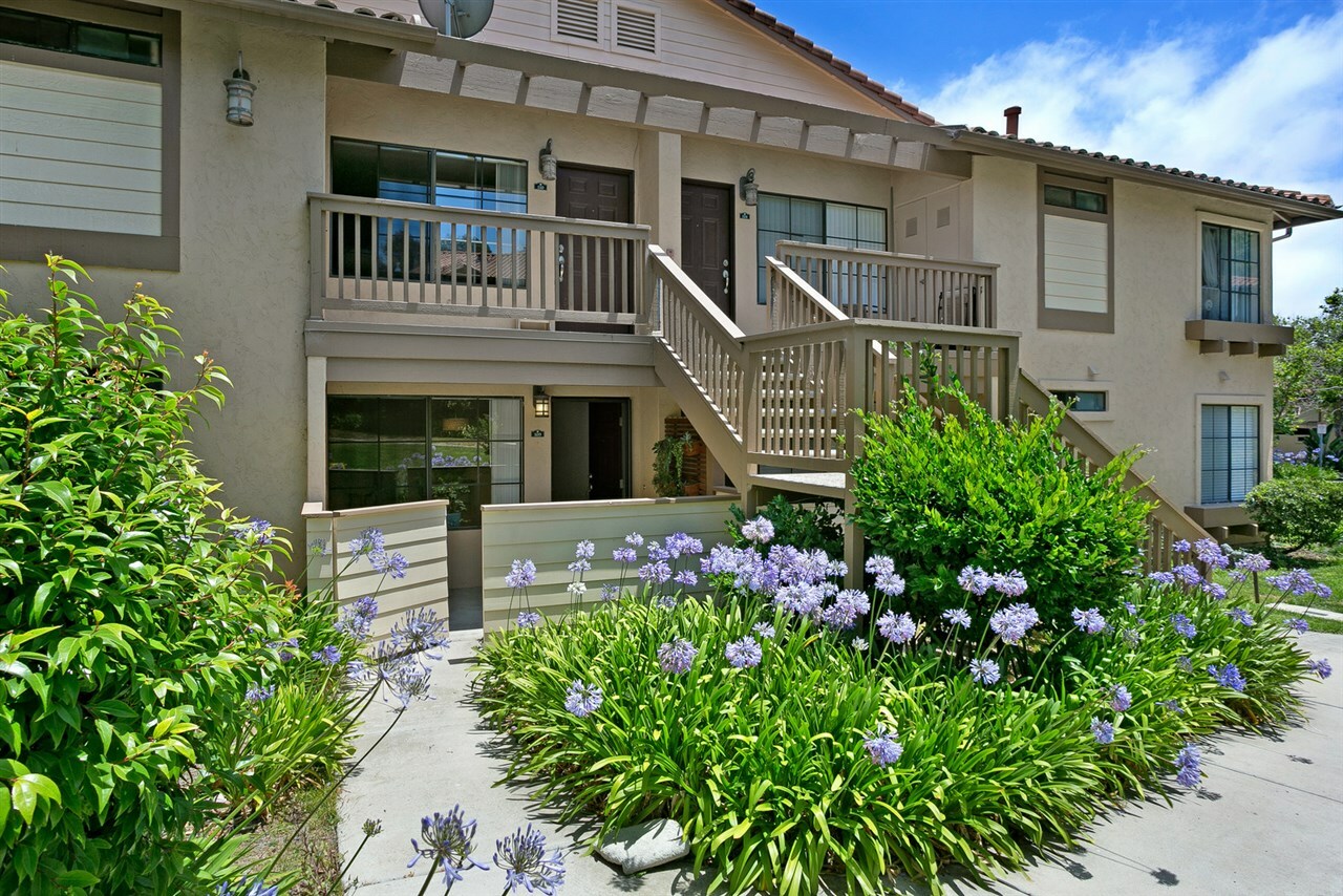 Property Photo:  12695 Camino Mira Del Mar 109  CA 92130 