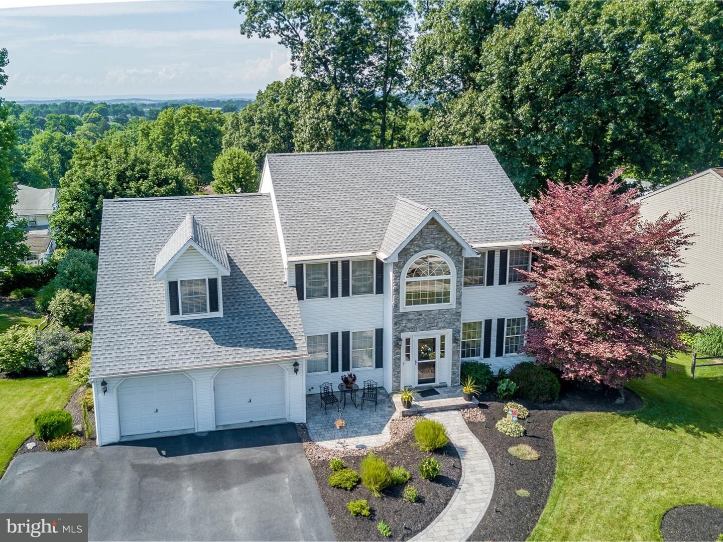 Property Photo:  908 Bedford Avenue  PA 19607 