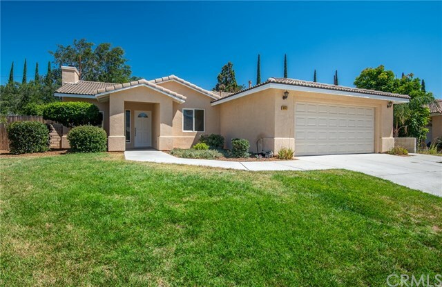 Property Photo:  967 W Jacinto View Road  CA 92220 