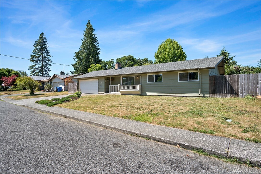 Property Photo:  310 Y St SE  WA 98501 