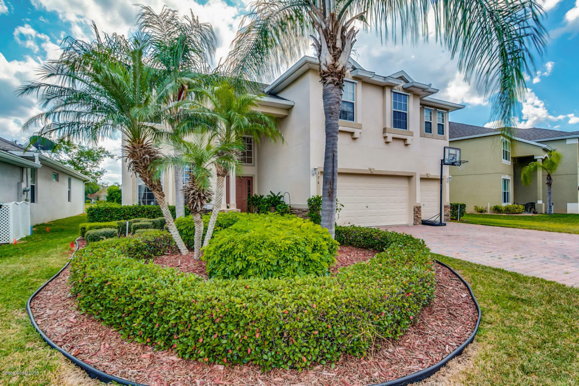 Property Photo:  376 Broyles Drive SE  FL 32909 