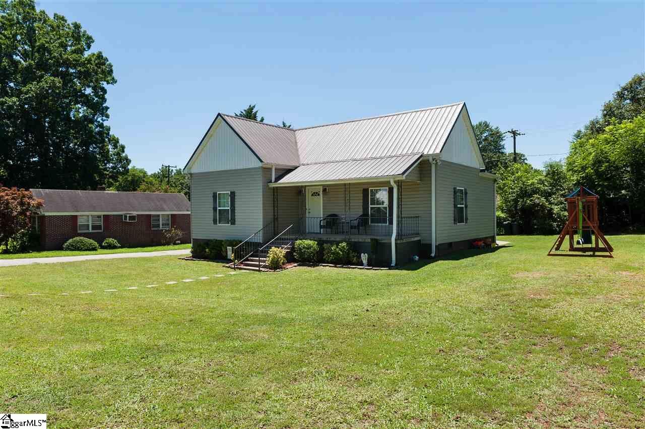Property Photo:  608 S Georgia Avenue  SC 29323 