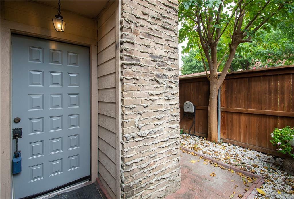 Property Photo:  5626 Preston Oaks Road 29C  TX 75254 