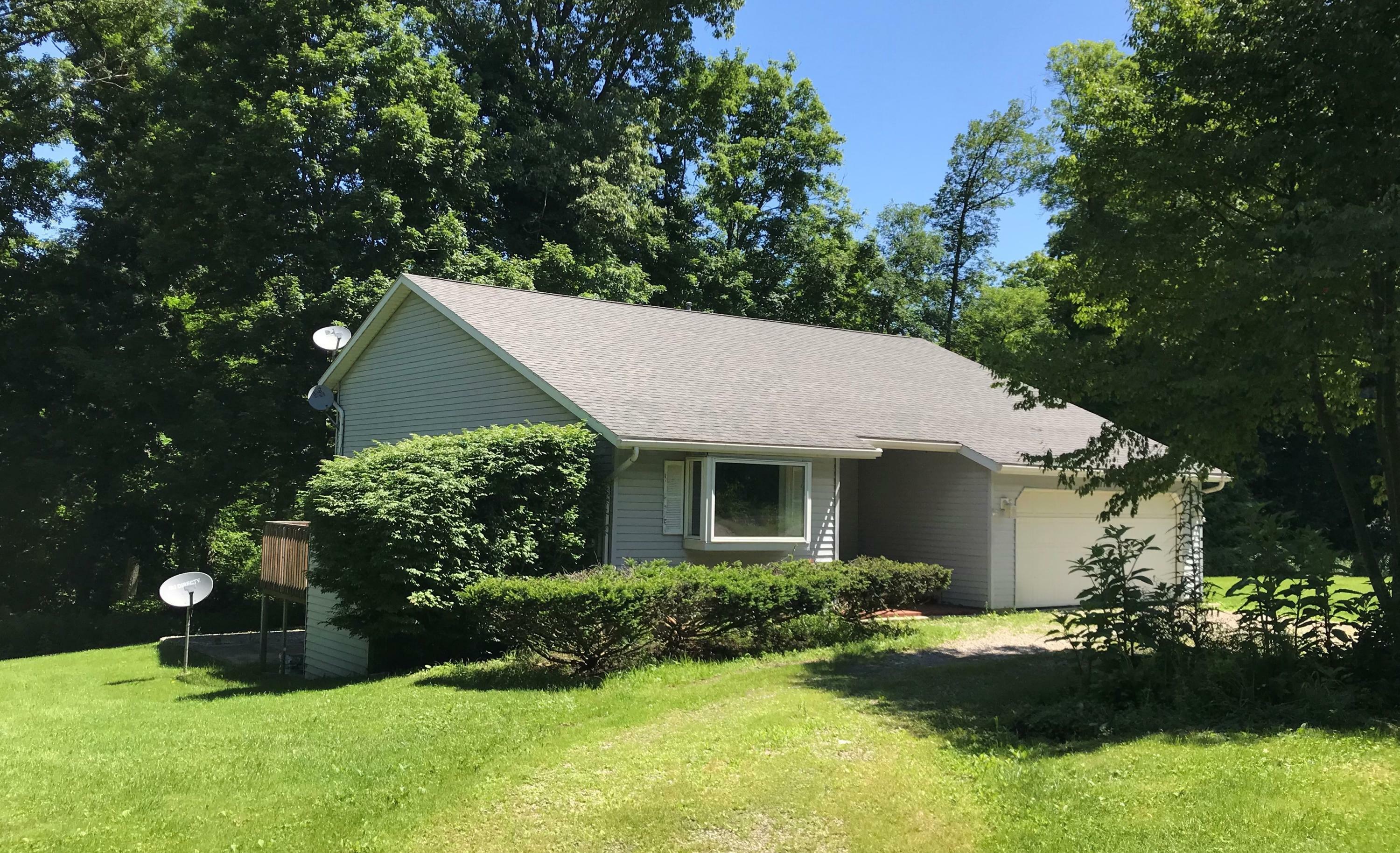 Property Photo: 11761 National SE Road OH 43076