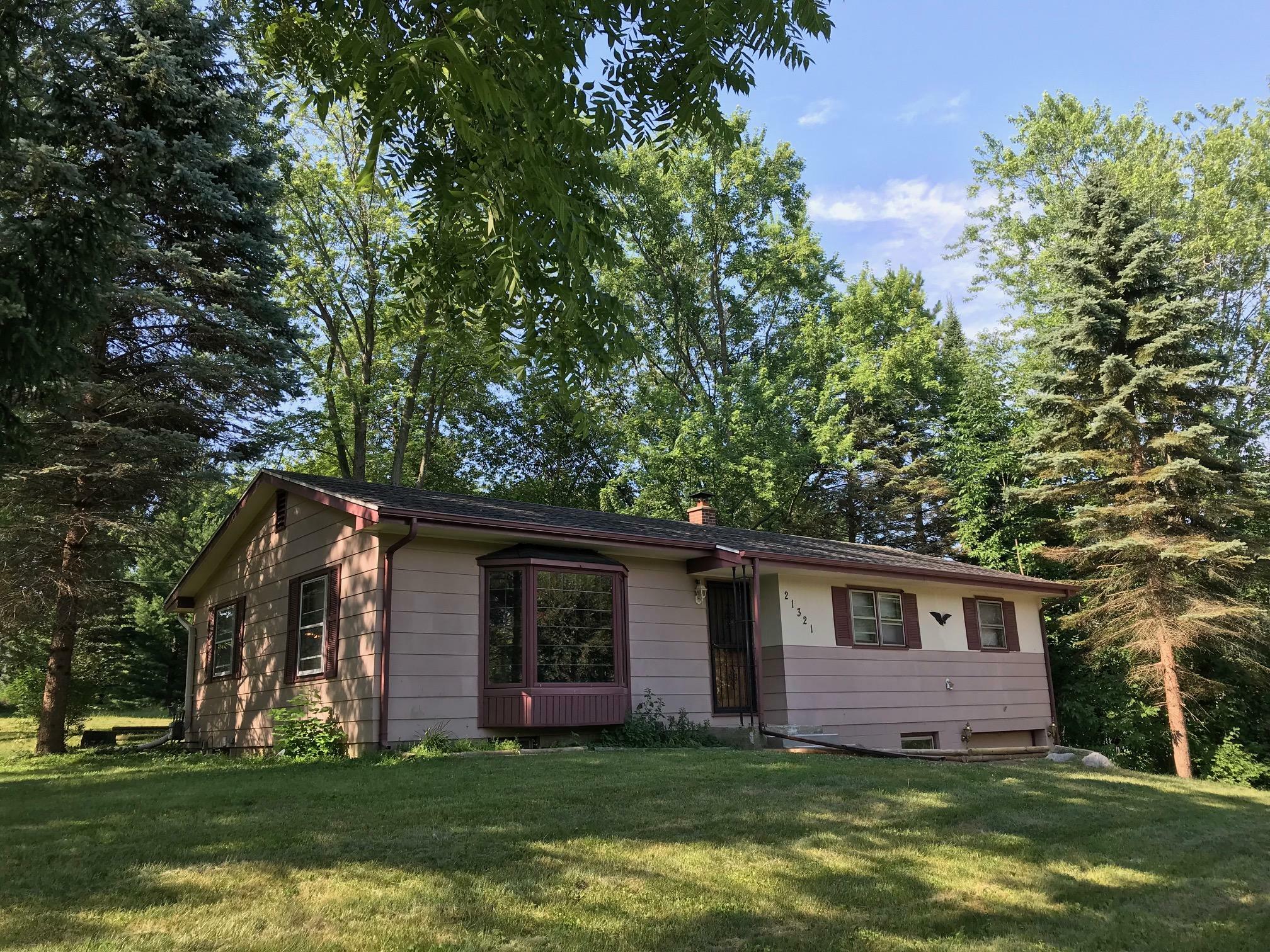 Property Photo:  21321 W Woodland Dr  WI 53146 