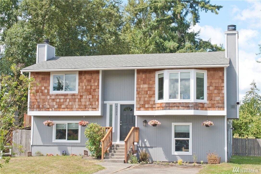 Property Photo: 4521 133rd Place NE WA 98271