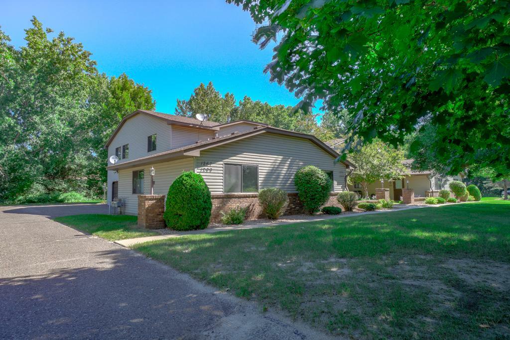Property Photo: 1269 Greenbriar Court 34 MN 55110