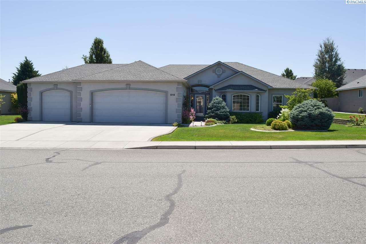Property Photo: 515 Lodi Loop WA 99352-5744