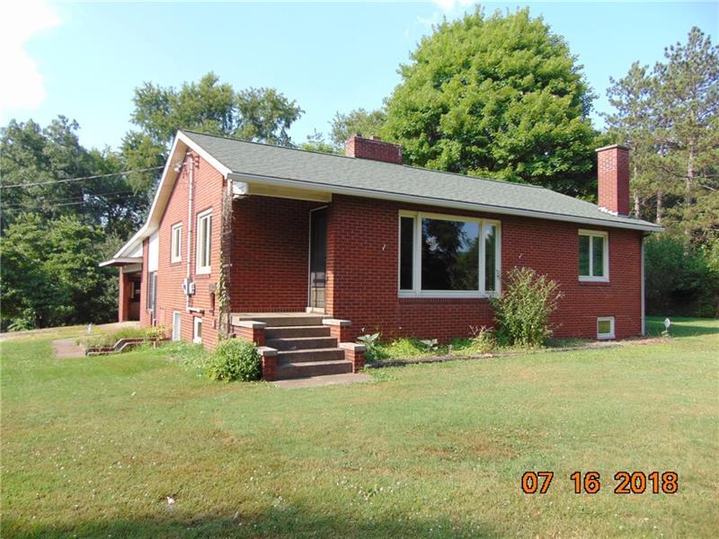 Property Photo: 1523 Hawthorne St PA 15425