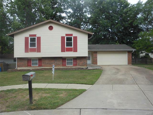 Property Photo: 12030 Cedar Lake 63043